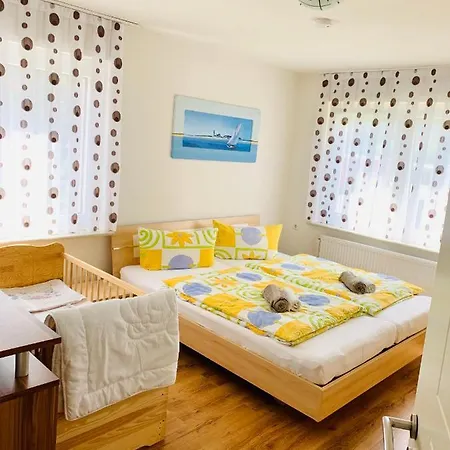Drei Zimmer Apartment Am Rhein Бад-Зекинген Экстерьер фото